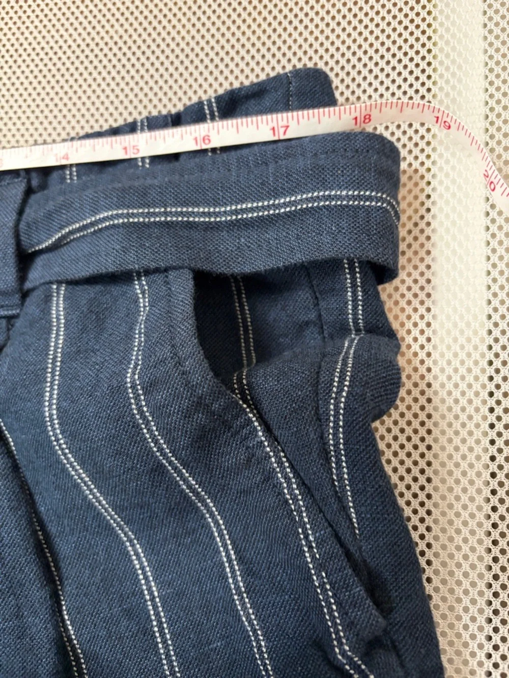 Banana Republic Avery Linen Cotton Striped Pants Navy Blue Tie Waist Crop 12 EUC